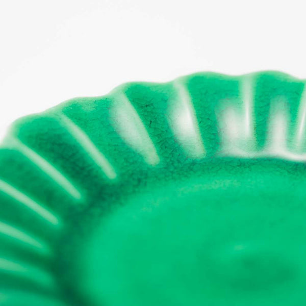 岡晋吾 菊型小皿 緑コウチ