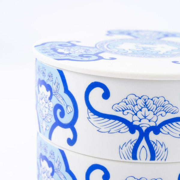 JAPAN BLUE 古伊万里草花紋 ミニお重入り 佐賀県産素材オリジナルチョコレート4種2セット(二段重)