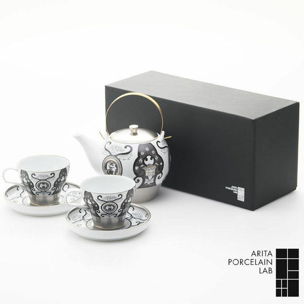 JAPAN SNOW ティーポット 1個 カップ&ソーサー 2個 古伊万里草花紋 化粧箱入