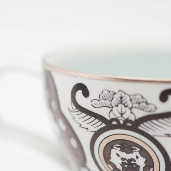 JAPAN SNOW ティーカップ 古伊万里草花紋