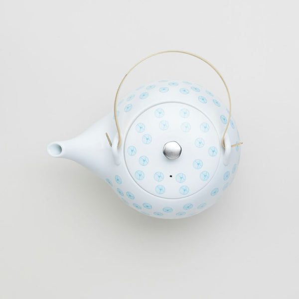 T Laduree(テ・ラデュレ) ティーポット 青海波 水玉模様 化粧箱入