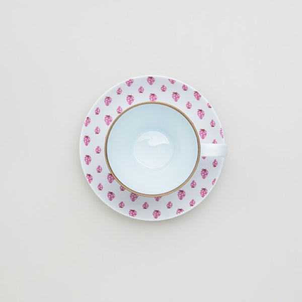 T Laduree(テ・ラデュレ) ティーカップ&ソーサー 唐草 苺 化粧箱入