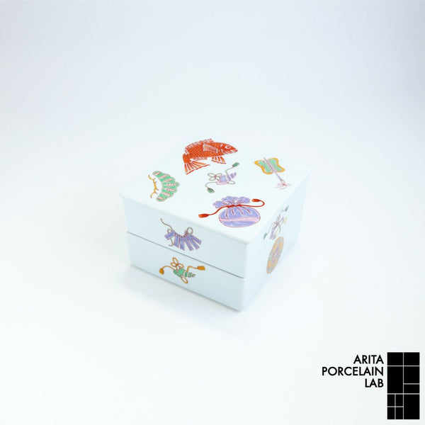 新弥左ヱ門 二段重 宝づくし 化粧箱入