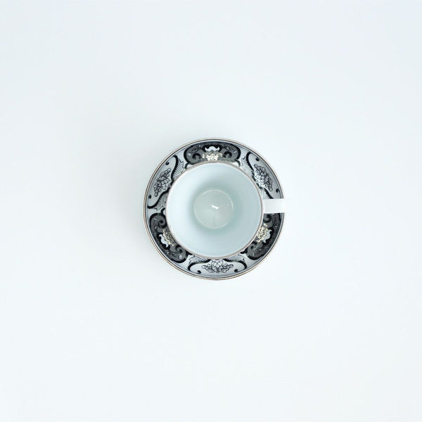 JAPAN SNOW ティーカップ&ソーサー 古伊万里草花紋