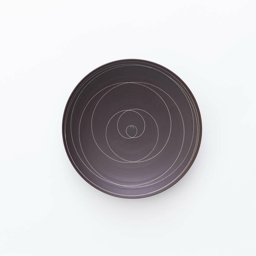 STANDARD SABI 平皿(中） 錆線紋