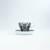 JAPAN SNOW ティーカップ＆ソーサー 古伊万里草花紋